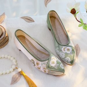 New Style Beijing Ladies Embroidered Cloth Shoes Soft Bottom Heightening Tea Ceremony Traditional Qipao Single Shoes Pointed Toe