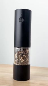Upgraded Electric Salt and Pepper Grinder Set Rechargeable Automatic Pepper Mill Shakers Adjustable Coarseness Spice Grinder