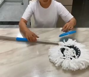 ชุดถังปั่นสแตนเลส + ไม้ถูพื้น Spin Mop รุ่นA2 พร้อม ผ้าม๊อบไมโครไฟเบอร์ 2 ผืน สปินม็อบ ถังถูพื้น ไม้ม็อบ