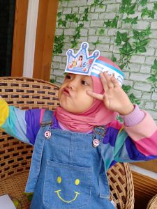 Topi ultah karakter isi 100pcs+ desain foto (Request karakter via chat)Topi ulang tahun/Topi pesta/topi ultah custom