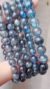 Devilish Cat Eyes Bloodshot Mermaid Kyanite Bracelet (Premium Grade Rare Cat Eyes / Graduation Grade Icy)