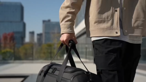 Tola Tolibags - Tas Travel Duffel Berkapasitas Besar Tas Olahraga Gym Anti Air