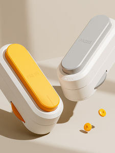 Portable Japanese Style Travel Pill Cutter One Fourth Precise Medicine Splitter Tablet Cutter Drug Slicer Easy to Use Plastic