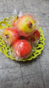 1 Trái lựu giả màu đỏ - trái cây giả - TUYET XUAN SHOP