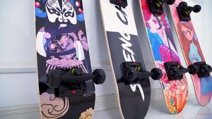 Ván trượt bốn bánh chuyên nghiệp dành cho trẻ em thanh thiếu niên có thiết kế hai đầu cong bánh xe phát sáng