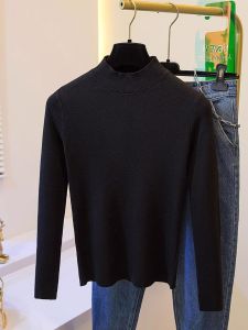 เสื้อสเวตเตอร์ถักสไตล์ฝรั่งเศสสำหรับผู้หญิง แขนยาว คอปกสูงครึ่งตัว สีขาวบริสุทธิ์ อบอุ่น เสื้อชั้นในฤดูใบไม้ร่วงและฤดูหนาว