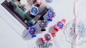 【1-3 days Delivery】Cartoon Kids Spider-Man / Hello Kitty Watch LED Light Kids Watch Boys Girls