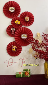 Set 6 Quạt Giấy Đỏ Đính Ngọc Trai Trang Trí Tường Xinh Xắn-Quạt Giấy Xếp Đỏ Decor Nhà CửaVăn PhòngCửa Hàng TẾT 2026
