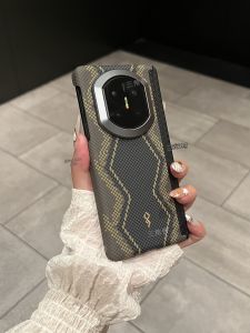 Wand Pattern Textured Phone Case for Foldable Screen Devices