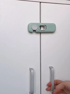 Pulchra ที่ล็อคตู้ ที่ล๊อคประตู ติดกาวไม่ต้องเจาะ สายล็อคตู้เย็น กันเด็กเปิด เพื่อความปลอดภัยสำหรับเด็ก ป้องกันการหนีบ กันเด็กเปิด Child safety lock