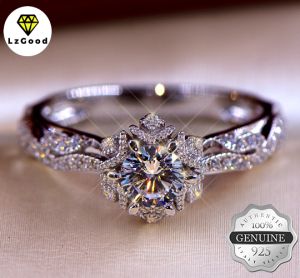 【Free Jewelry Box+Fast Delivery】Hollow Flowers Starry 1 karat Mosan Diamond Ring Europe and America Mosaic Mosan Diamond Engagement Ring New Year Gift