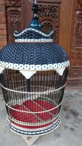 Sangkar burung perkutut rotan mahkota