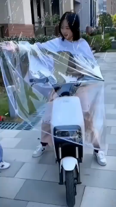 Áo Mưa Trong Suốt Có Kính Che Mặt Áo Đi Mưa Kèm Kính Chắn Gió Chống Thấm Toàn Thân Màu Sắc Ngẫu Nhiên