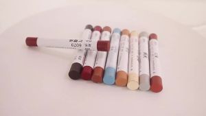 Waterproof Wooden Furniture Floor Repair Pen Damaged Scratch Maker Materials Door Window Patch Paint Crayon forHome Improvement