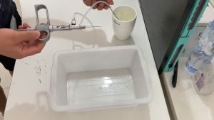 2ml Stainless Vaccine Syringe: Automatic Veterinary Continuous Syringe & Adjustable Injector with Needle