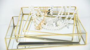 Nordic Vintage Gold-plated Copper-edge Glass Storage Tray For Perfume Accessories And Cosmetics Organizer