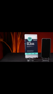 ฟิล์มกระจกแท้ ibywind ใช้กับมือถือรุ่น Xiaomi Poco F7 Pro 5G/ Redmi K80 พร้อมฟิล์มหลังและอลูมิเนียมกันเลนส์กล้องหลัง