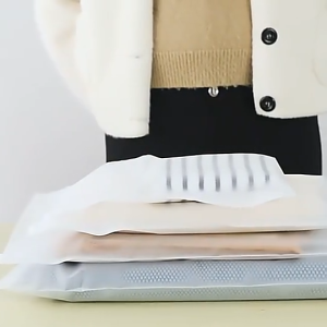 Transparent Clothes Underwear Storage Bag Travel Packing Ziplock Seal Luggage Organizer 旅行收纳袋