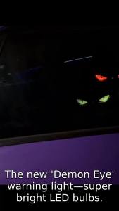 New Solar Power Car Demon Eye Light Cool Flashing Warning Light Dynamic Safety Vehicle Signal Lights Universal