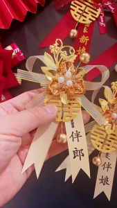 Bros Dada Pernikahan Chinese Style Pin Bunga Pengantin Hiasan Jas Set Mempelai Wanita & Pria