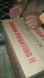 Mesin Parut Listrik Tanpa Cungkil Kualitas Unggul Bahan Stainless Steel