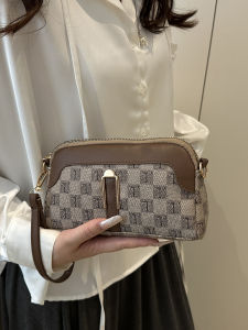 กระเป๋าสตางคาร์โก้นสตางคารีเดอร์ สตูเดี้ยนเสื้อ 2 แขน อินโคฟอร์มเร็กเซิแลนโพลีเมอร์ดัง ในเทรนด์แฟชันแขนแบ็กโปโล