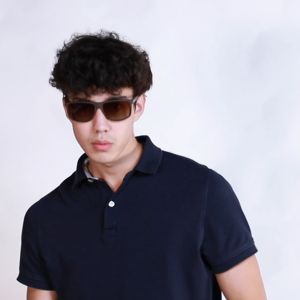 COS Club แว่นกันแดดทรงเหลี่ยม 8236-C3 เปรียบเทียบ 57 ขวางทั้งทรง โดดเด่นท็อปเจริญ