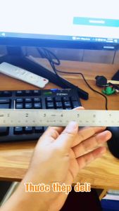 Thước kẻ thép Deli 8463 - Thước kỹ thuật cao cấp chống mòn 30cm