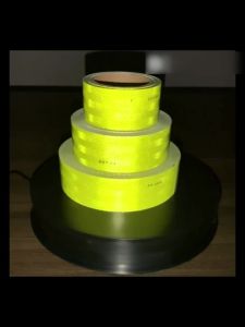Car Reflective Safety Tape Warning Light Reflector Protective Trucks Auto Motorcycle Safety Mark Reflective Strip Sticker