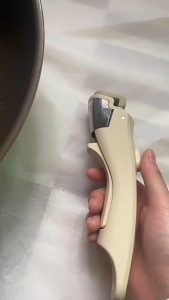 Replacement Frying Pan Gripper Anti-Scalding Handle Removable Pot Handle