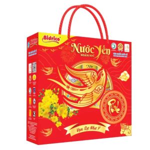 hộp quà tết nước yến sào ngân nhỉ gắng kết yêu thương.hộp 6lon 320ml đậm đà thơm ngon giàu dinh dưỡng tôt cho sức khỏe tiện lợi cho việc đi biếu tặng bạn bè người thân trong những ngày tết rất sang trọng