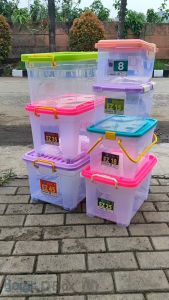 Container Box Murah KB 40 Liter Plastik Transfaran / Kotak Penyimpanan Kontainer EZY AKAKO Kuat Awet dengan Roda 45 35 25