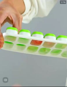 DIY Kiub Ais Jeli Bola Plastik Silikon DIY Ice Jelly Ball Cube Silicone Plastic Tray Freezer Flexible Mold Storage Box Baby Frozen Food 冰块模型
