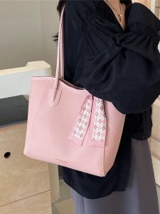 Large Capacity Tote Bag Womens 2024 New Arrival Fashion Fancy Shoulder Bag Summer Leisure Commuter Hand-Carrying Bag
