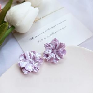 Rukia Vintage Style Irregular Peony Flower Earrings Pastel Purple Pearl Icing on Ear Clip for Women Original Design Fashion Jewelry