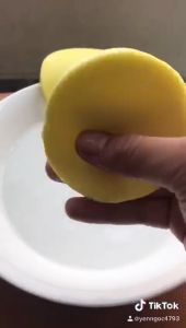 Cây 240 miếng bông mút rửa mặt Chivey (20 gói nhỏ)