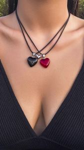 Korean Simple Leather Wax Rope Chain Choker Romantic Acrylic Heart Shaped Pendant Couple Necklace Womens Anniversary Jewelry