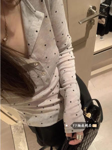 Áo Thun Tay Dài Ôm Vừa Vặn Màu Xám Kẻ Caro Phong Cách Đường Phố Mỹ Cho Nữ Mùa Đông Mỏng Thoáng Khí Cổ Tròn