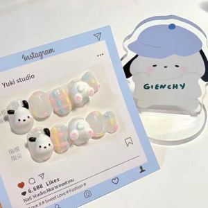 Handmade Wearable Nail Art 2023 New Pachat Dog Sanrio Finished Nail Tips Children Adults Coal Ball Nail Stickers Beauty Tools