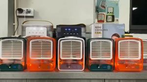 ALIA Kipas Meja Kecil Dengan Semprotan Kabut Lampu Malam LED Kipas Angin Embun Air isi Ulang USB Kipas Angin Pendingin Meja Komputer Portabel