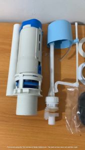 PELAMPUNG TOILET PENCET MODEL TOTO UNIVERSAL / KLOSET DUDUK TOILET WC