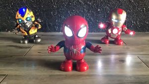 Đồ chơi Robot nhảy múa Siêu nhân Biệt đội siêu anh hùng Avenger Iron man Captain American Hulk Mô hình siêu nhân có nhạc biết nhảy múa