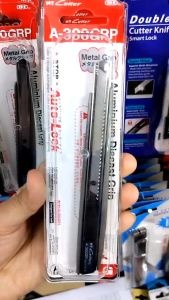 มีดคัตเตอร์ NT Cutter A-300GRP สำหรับงานเบา ของแท้ อย่างดี Made in Japan (ราคา/ชิ้น)