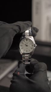 Jam Tangan Pria Christophe Arden CA 2001 MDBSSLG Light Grey Dial Silver Stainless Steel Strap