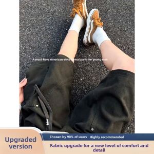 JIARONG | Casual Rivet Workwear Shorts Loose and Wide Leg Style