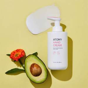 Kem dưỡng da tay và móng từ Vitamin E - Atomy Hand Cream 300ml
