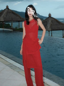 SHANGSHA | Stylish Boss Lady Red Hollow-out Vest Set