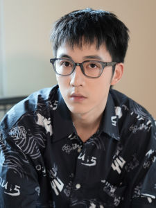 Uniwolf Square Retro Grey Frame Myopia Glasses Thick Frame Fashionable Mens Style Changeable Color Optical Glasses for Nearsightedness