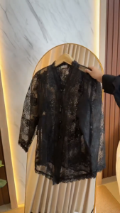 Delova Wardrobe - KEBAYA KINANTI Brokat V Neck Premium Modern Brukat Vintage Bordir Outfit Atasan Wanita Tali Renda Baju Pakaian Tulle Lace Tile Brokat Prada Viral Lebaran Raya Kondangan Wisuda Kekinian Simple Elegan