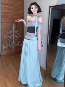 French Vintage Unique Beautiful One Shoulder Slim Fit T-Shirt Womens Fashionable Lovely Top Summer 2026 Short Sleeve Backless